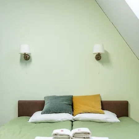 Bestes Apartamenti Koceni Exterior photo